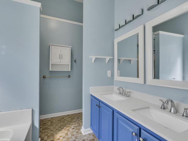 Photo of 229 Stapleford Park Drive