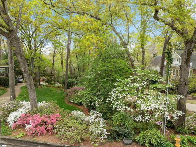 Photo of 78 Woodvale Avenue