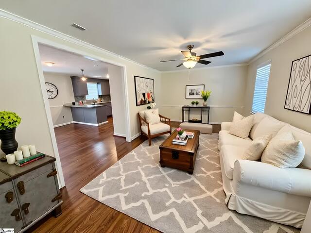 Photo of 308 Farmington Road