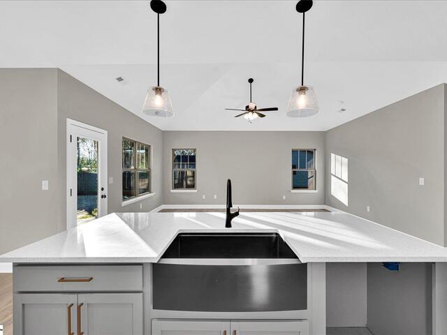 Photo of 232 Evelyn Drive