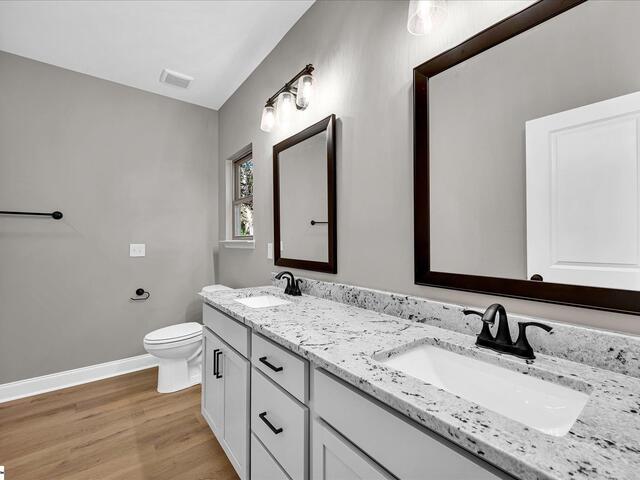 Photo of 232 Evelyn Drive