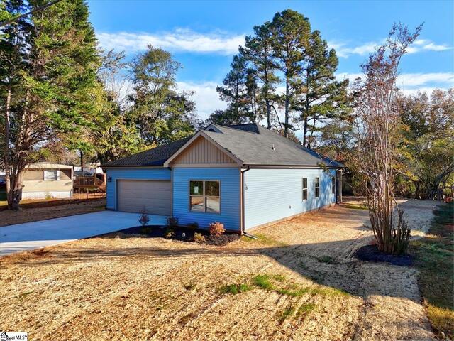 Photo of 232 Evelyn Drive