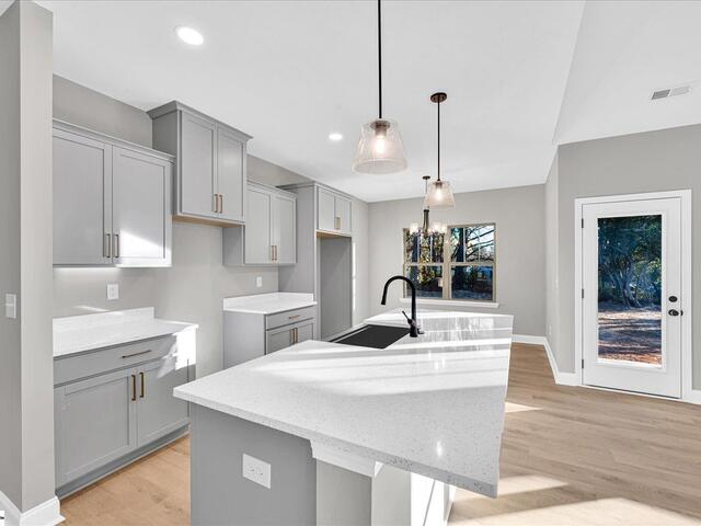 Photo of 232 Evelyn Drive