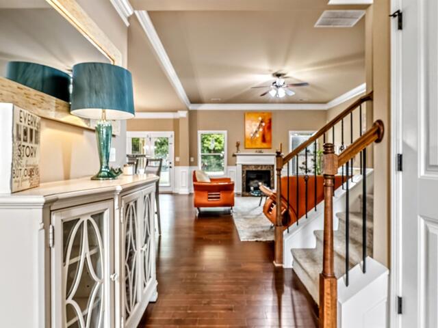 Photo of 101 Red Orchid Road