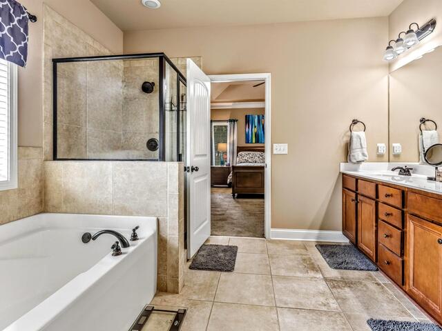 Photo of 101 Red Orchid Road