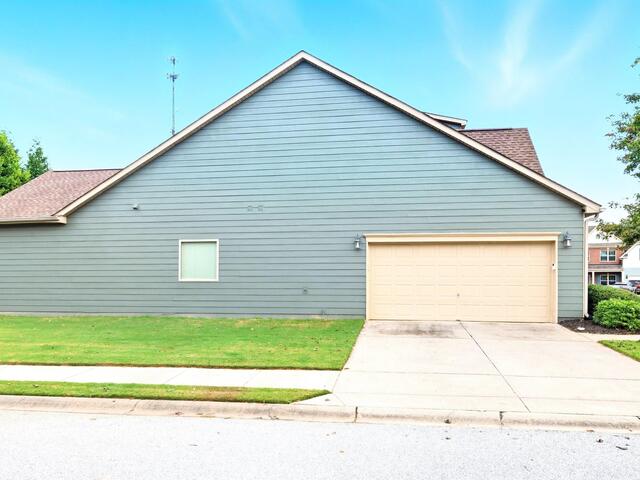 Photo of 101 Red Orchid Road