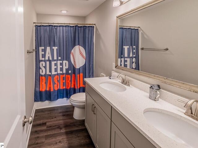 Photo of 408 Blue Peak Court