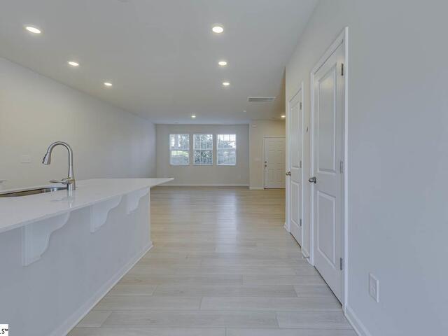 Photo of 408 Couchell Place