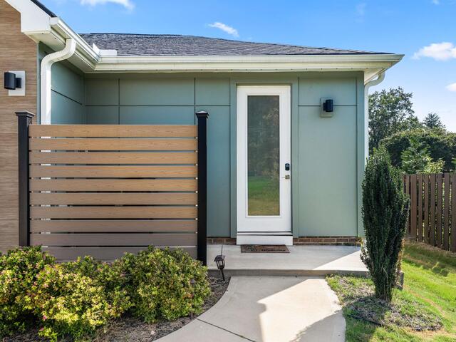 Photo of 1042 Miller Road