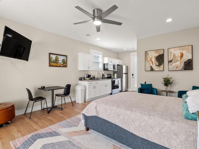 Photo of 1042 Miller Road