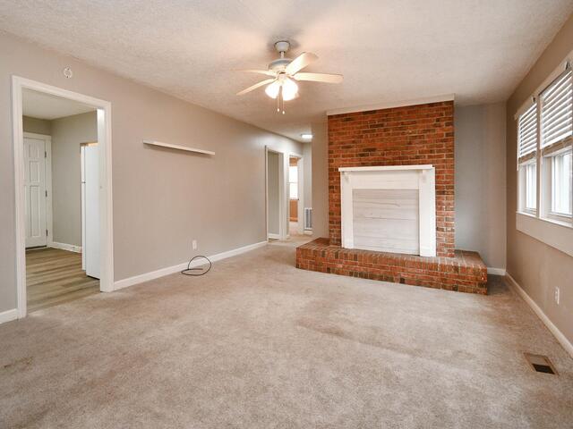 Photo of 921 Barnwell Road