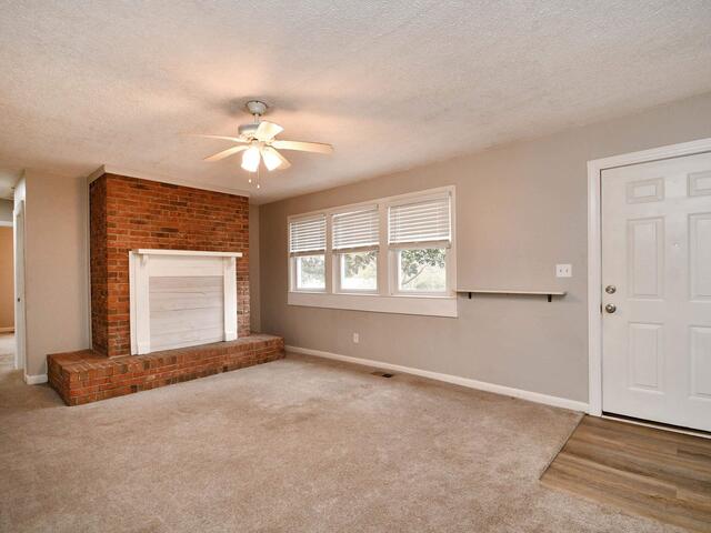 Photo of 921 Barnwell Road