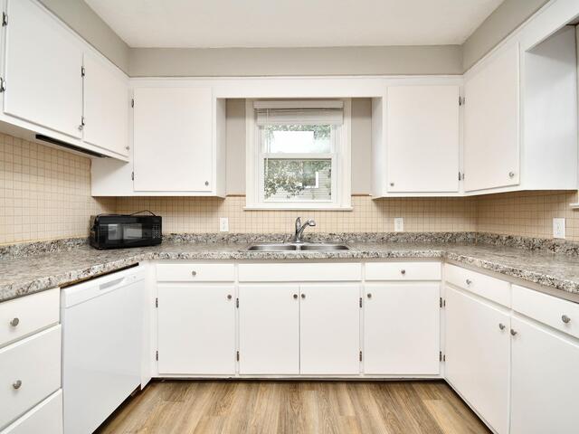 Photo of 921 Barnwell Road