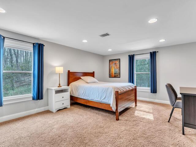 Photo of 106 Scattershot Lane