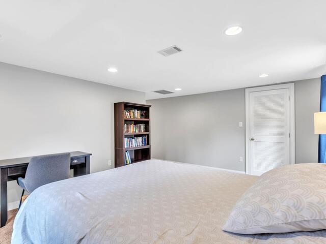 Photo of 106 Scattershot Lane