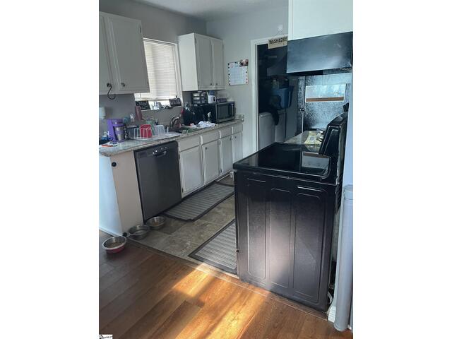 Photo of 309 Powell Mill Road