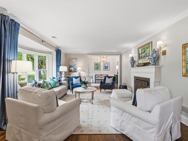 Photo of 127 Lake Forest Drive