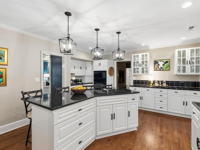 Photo of 127 Lake Forest Drive