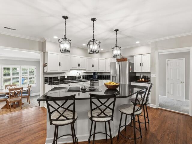 Photo of 127 Lake Forest Drive