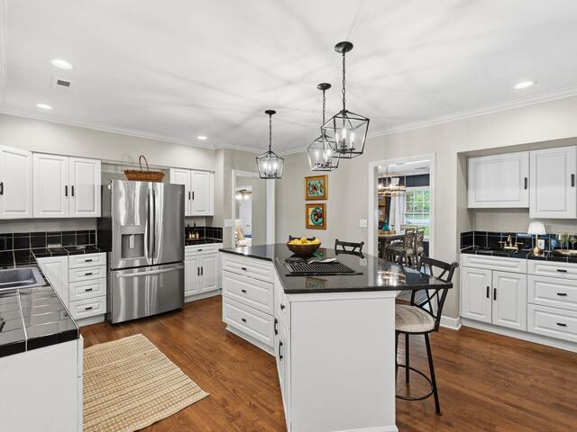 Photo of 127 Lake Forest Drive