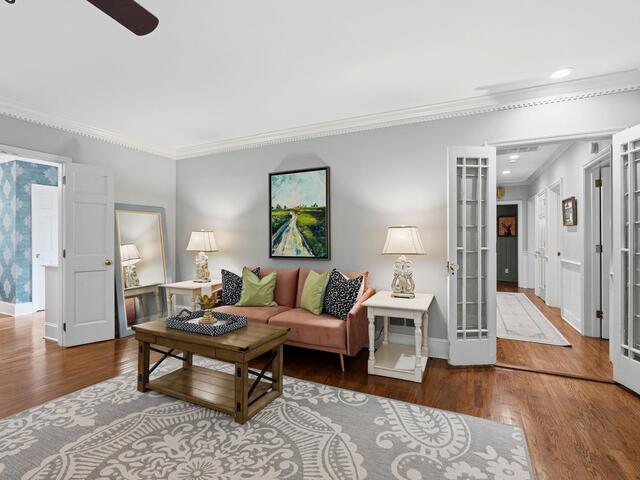 Photo of 127 Lake Forest Drive
