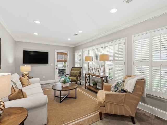 Photo of 127 Lake Forest Drive