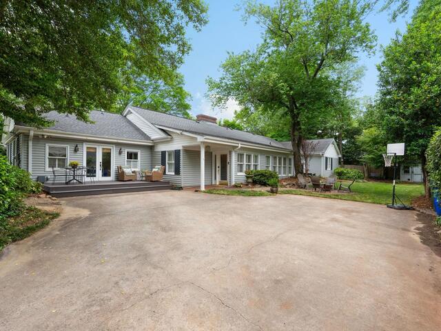 Photo of 127 Lake Forest Drive