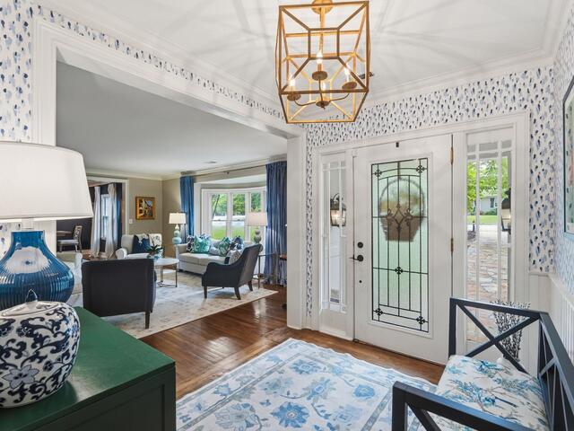 Photo of 127 Lake Forest Drive