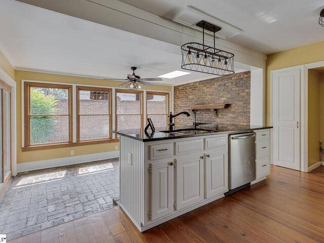 Photo of 522 Cleveland Street
