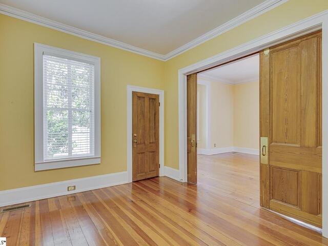 Photo of 522 Cleveland Street
