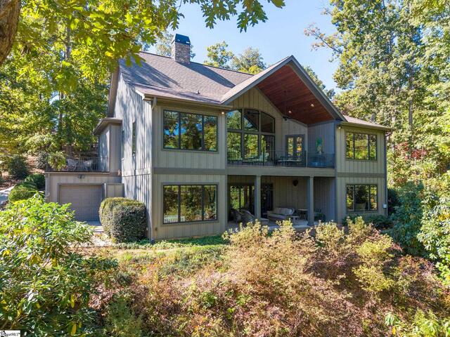 Photo of 807 Elmtree Lane