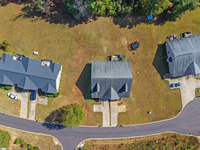 Photo of 125 River Oaks Circle