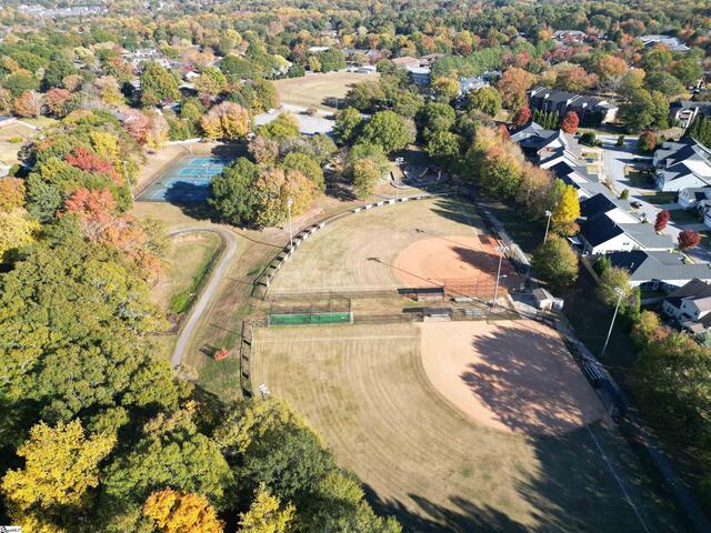 Photo of 29 Kittery Drive