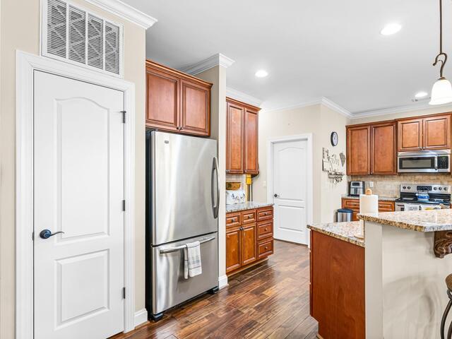 Photo of 100 Briarhill Drive