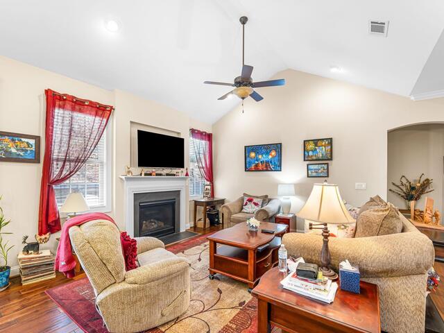 Photo of 100 Briarhill Drive