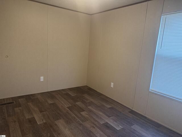 Photo of 402 Railroad Street