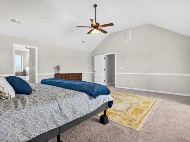 Photo of 207 E Deer Drive