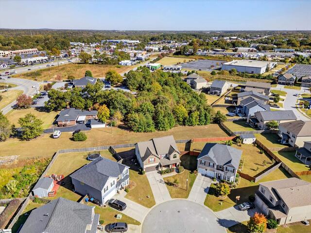 Photo of 207 E Deer Drive