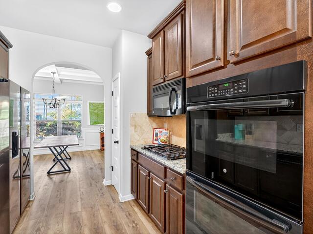 Photo of 207 E Deer Drive