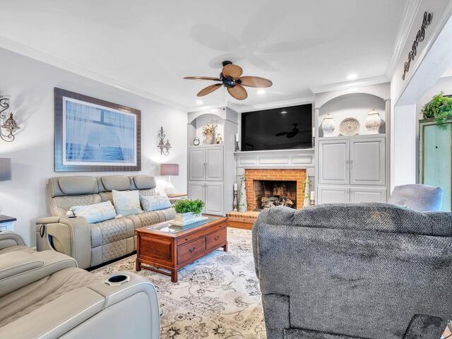 Photo of 1 Squires Meadow Court