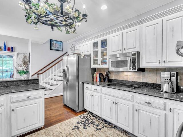 Photo of 1 Squires Meadow Court