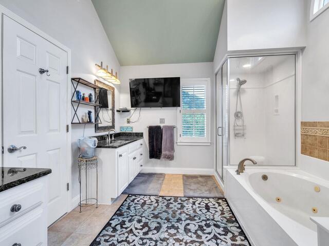Photo of 1 Squires Meadow Court