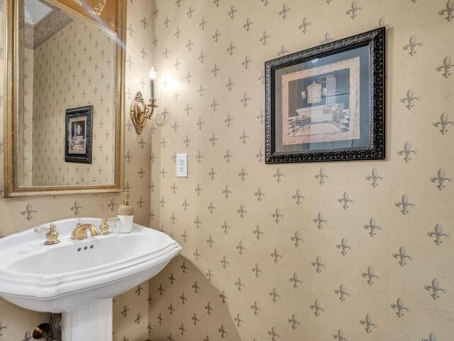 Photo of 1 Squires Meadow Court