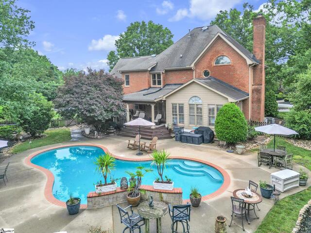 Photo of 1 Squires Meadow Court