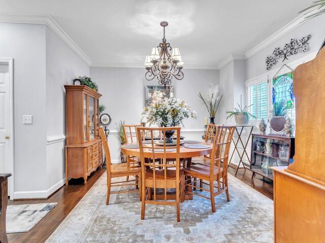 Photo of 1 Squires Meadow Court
