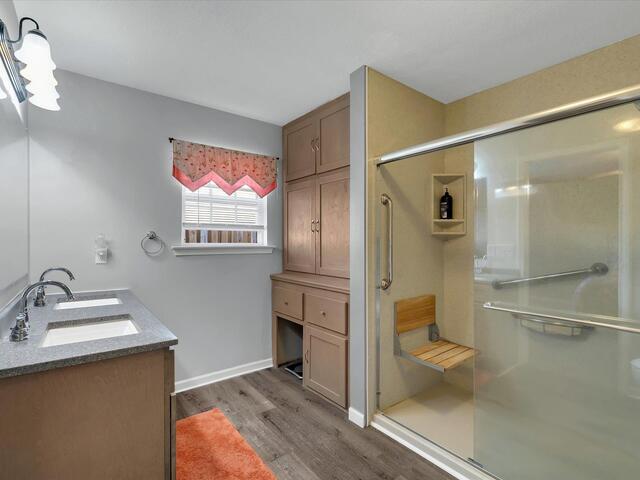 Photo of 658 Grover Drive