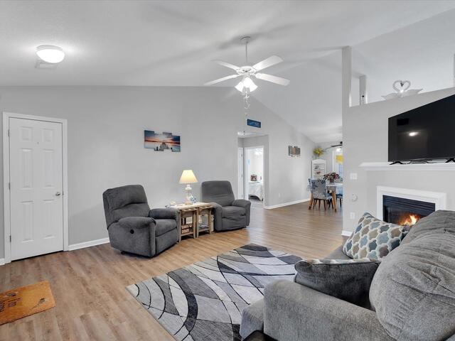 Photo of 658 Grover Drive