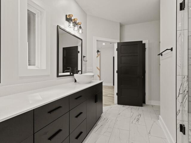 Photo of 649 Canterbury Road