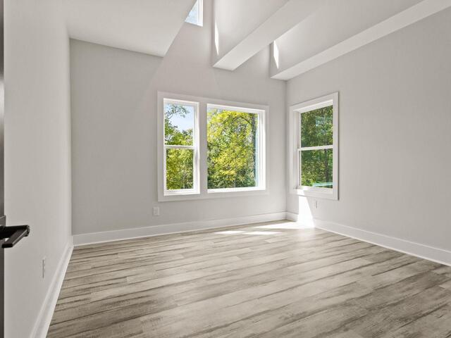 Photo of 649 Canterbury Road