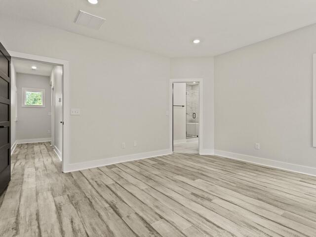 Photo of 649 Canterbury Road